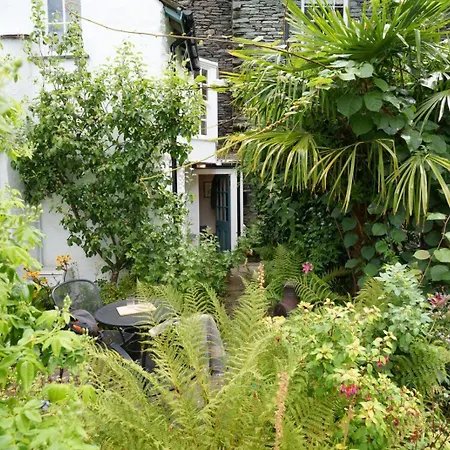 Hidden Garden With Aga By Letmestay Tatil Evi